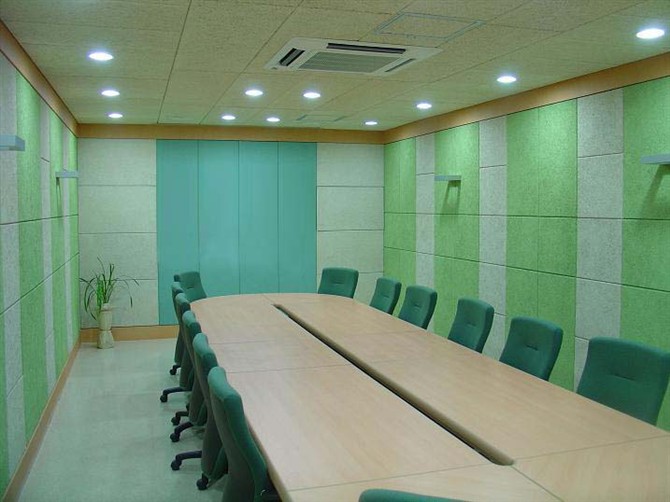 影视厅墙面用什么吸音装饰材料比较好